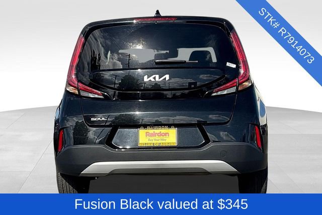 2024 Kia Soul LX photo 4