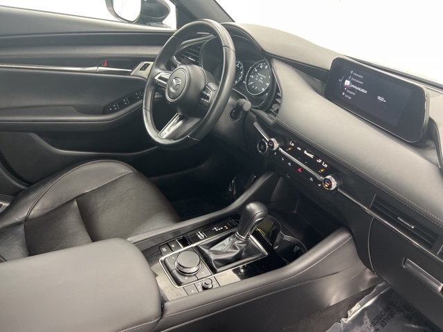 2021 Mazda Mazda3 Premium Plus photo 24