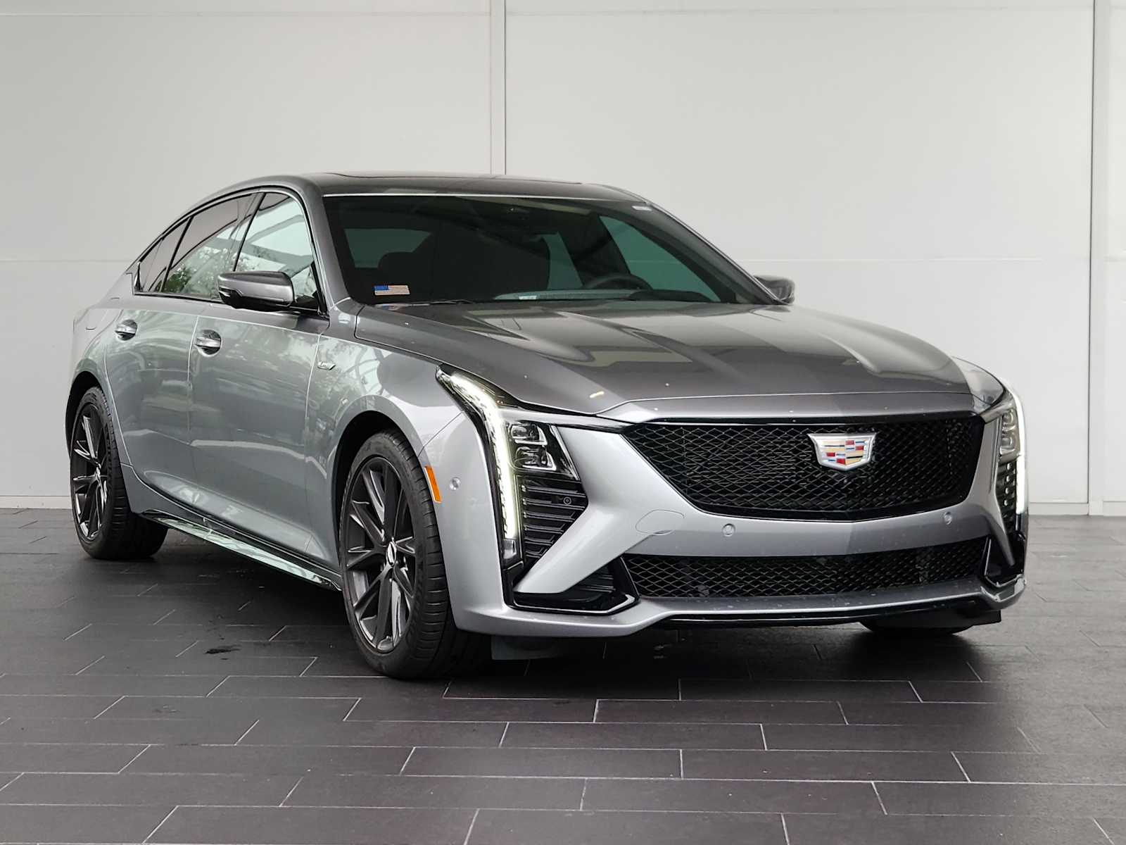 2026 Cadillac CT4 V photo 2