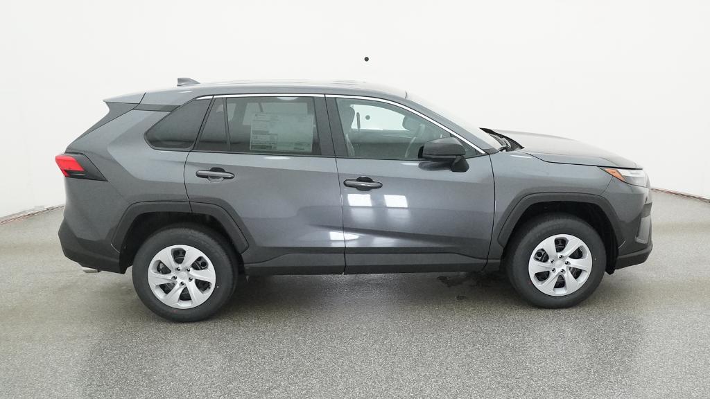 2025 Toyota RAV4 LE photo 21