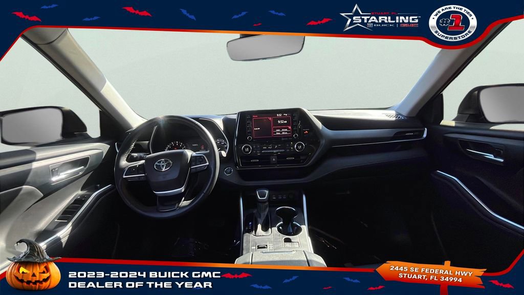 2022 Toyota Highlander XLE photo 17