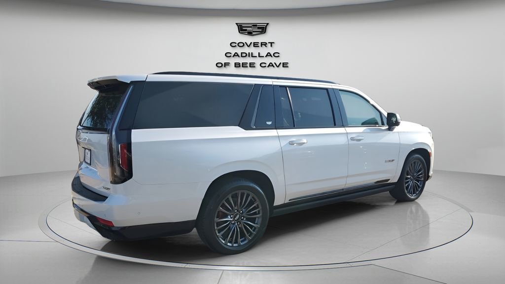 2023 Cadillac Escalade ESV V-Series photo 10