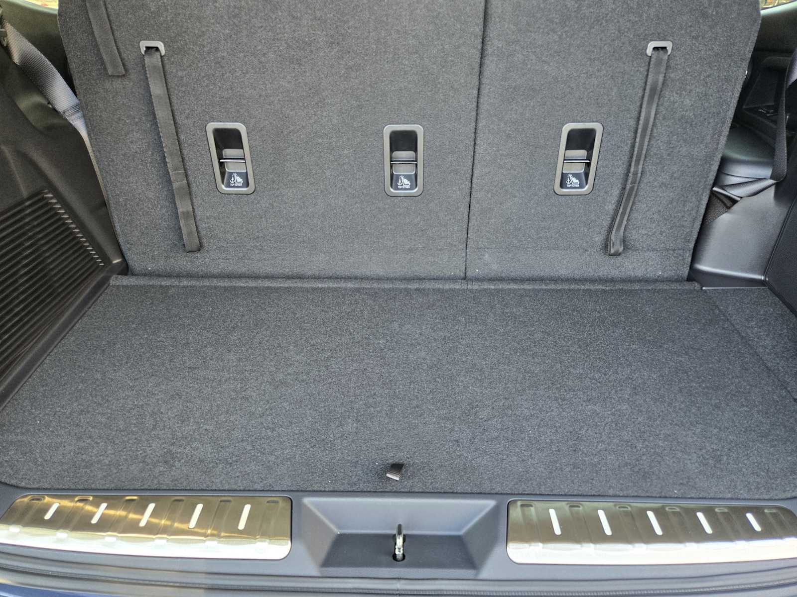 2025 Subaru Ascent Onyx Edition Touring photo 18