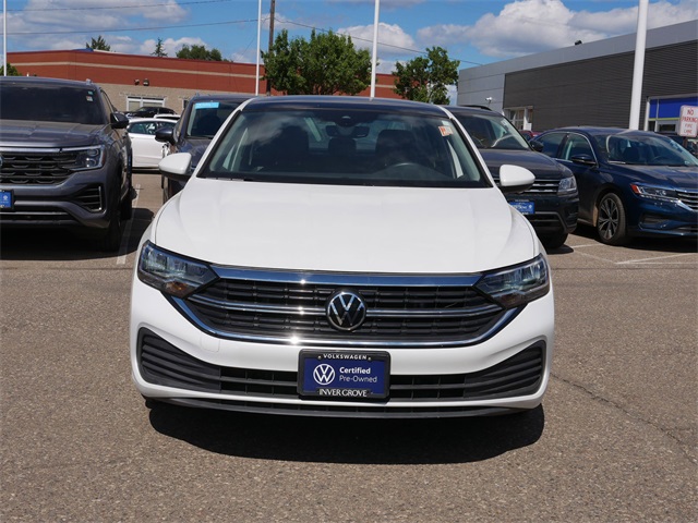 Certified 2023 Volkswagen Jetta SE with VIN 3VW7M7BU0PM018921 for sale in Inver Grove Heights, Minnesota