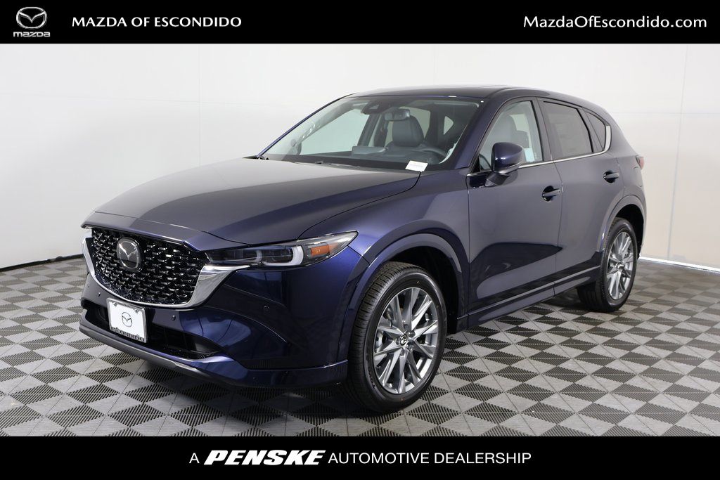 2025 Mazda CX-5 S Premium Plus package's photo