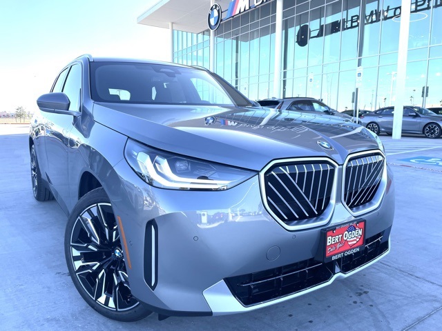 2026 BMW X3 30's photo