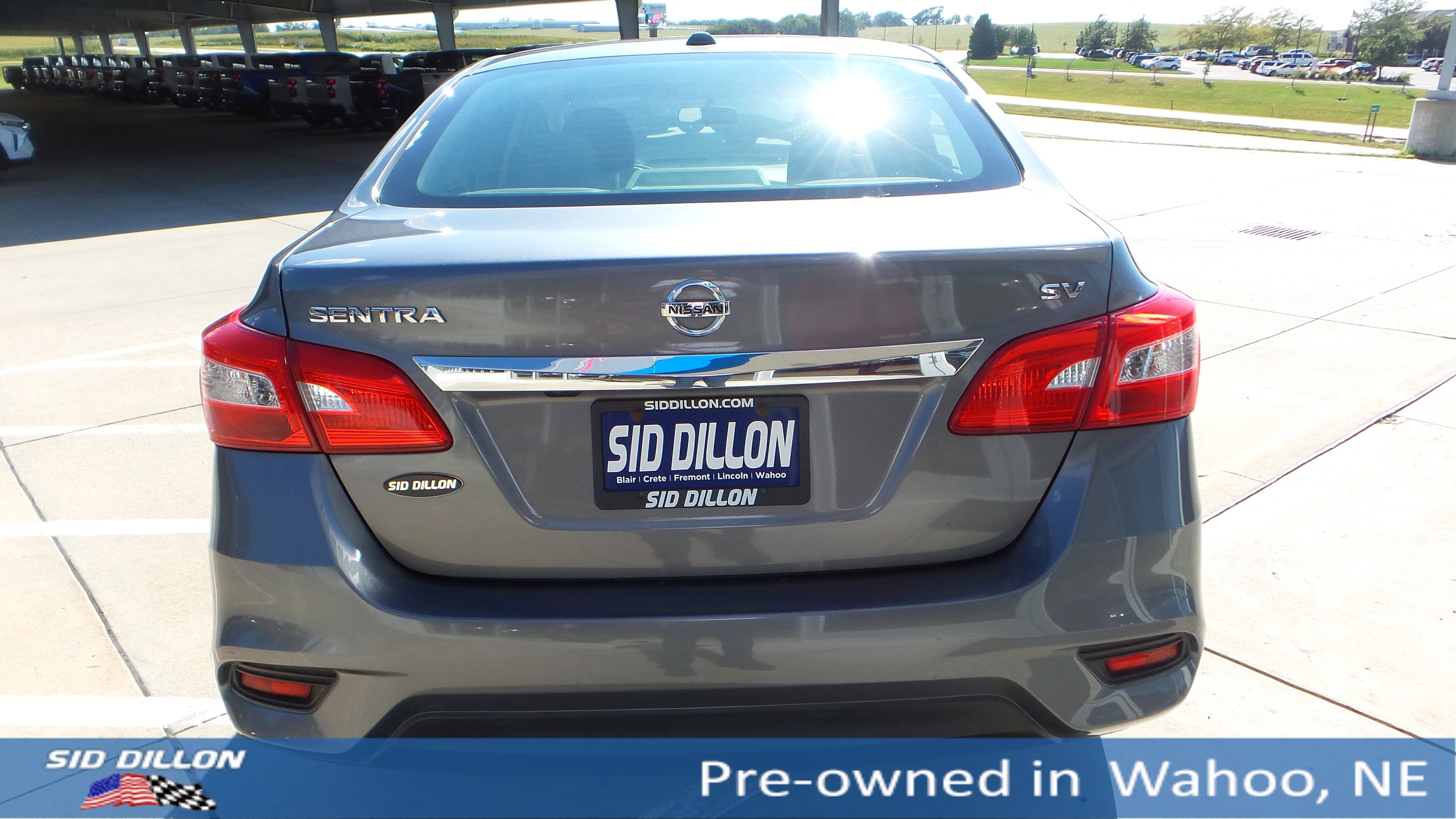 2017 Nissan Sentra SV photo 4