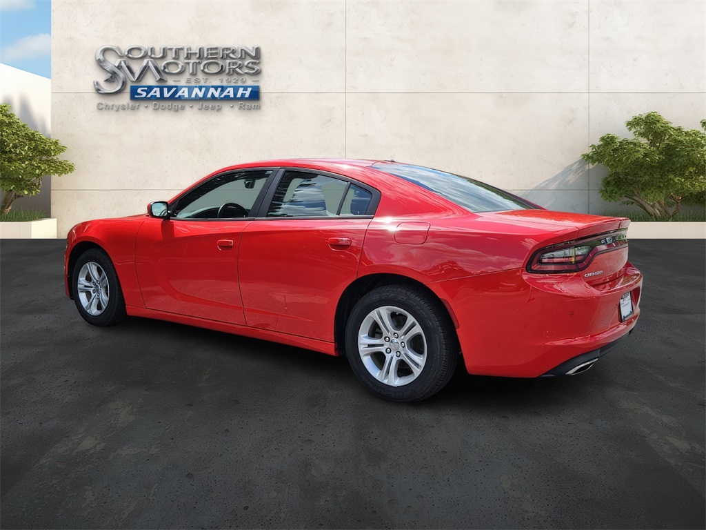 2022 Dodge Charger SXT photo 3