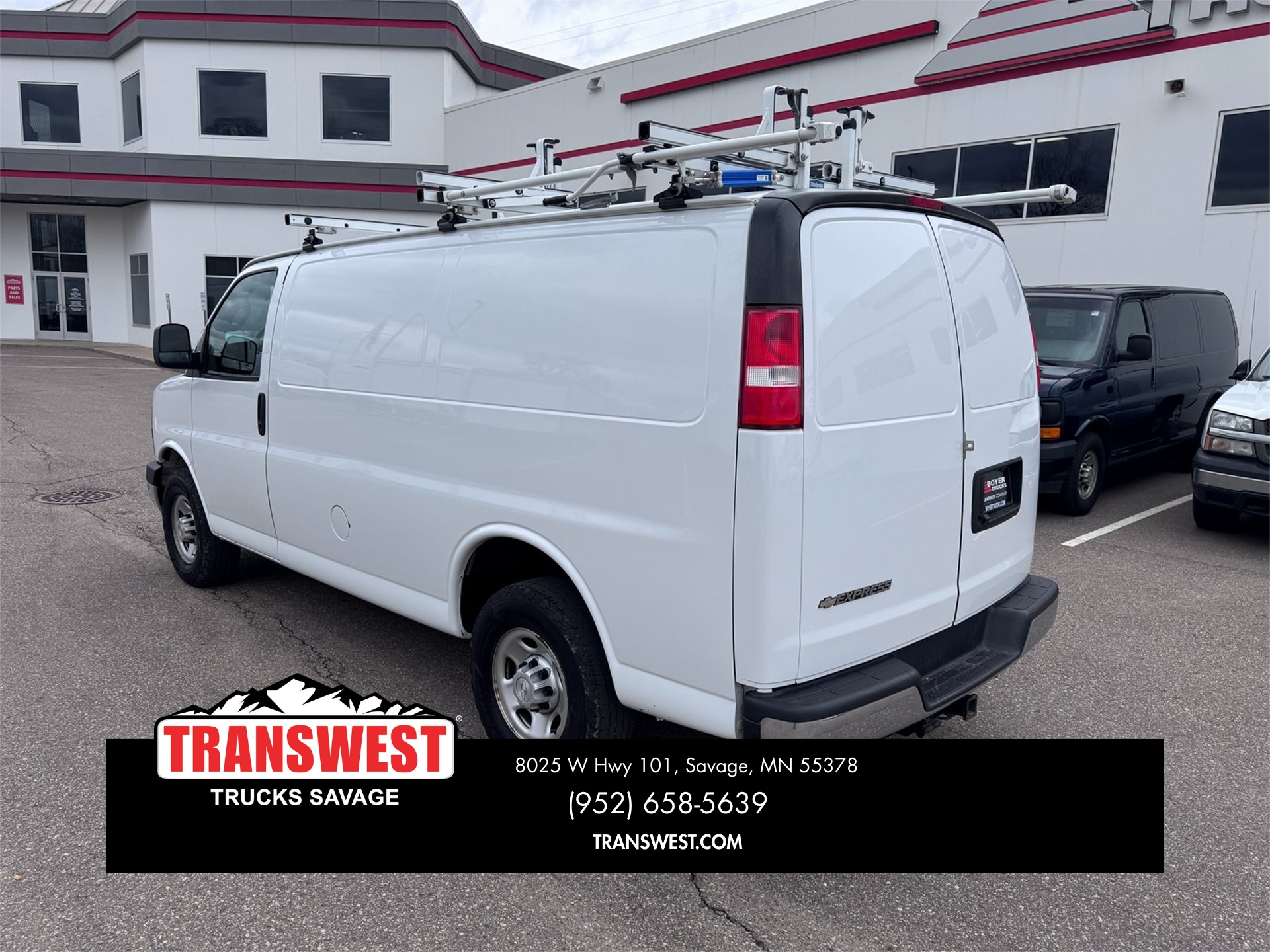 Used 2018 Chevrolet Express Cargo Work Van with VIN 1GCZGGFP5J1334374 for sale in Minneapolis, Minnesota