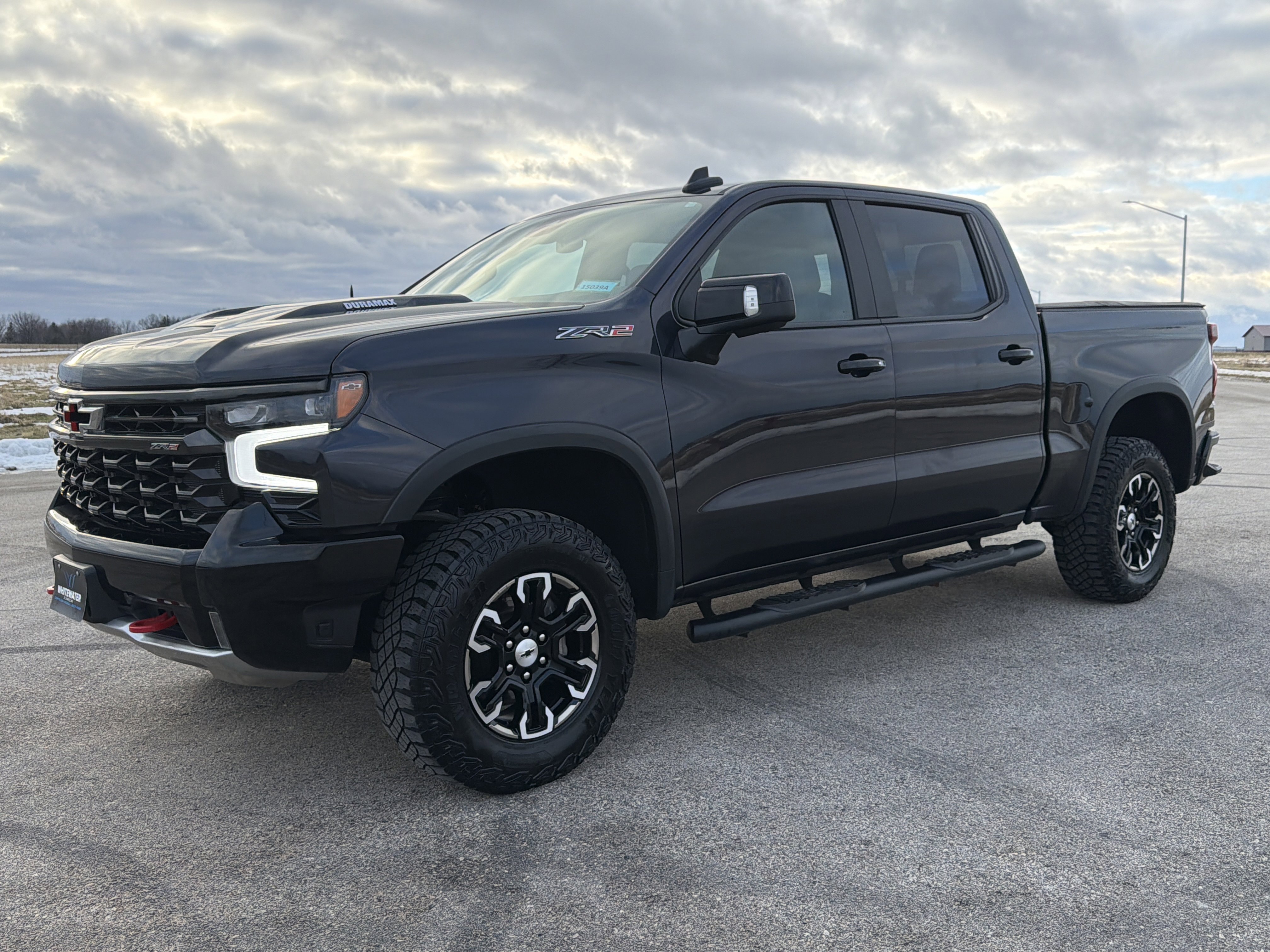 Used 2024 Chevrolet Silverado 1500 ZR2 with VIN 3GCUDHE81RG171996 for sale in Burnsville, Minnesota