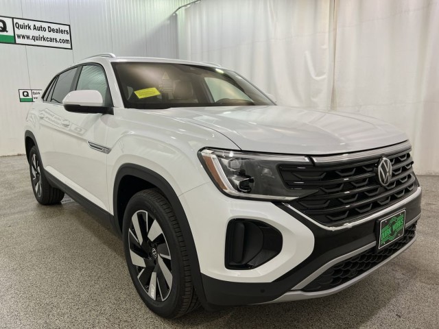 2025 Volkswagen Atlas Cross Sport 2.0T SE w/Technology