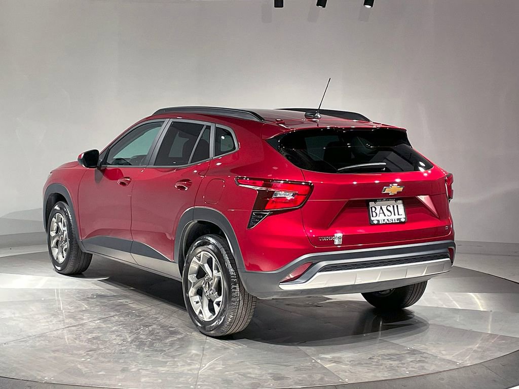 2024 Chevrolet Trax LT photo 9