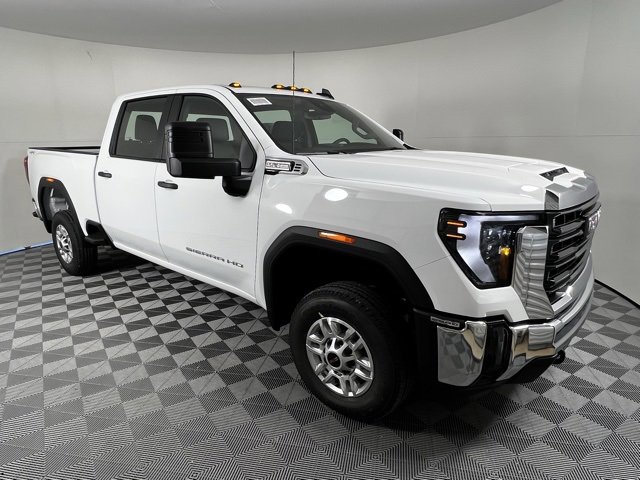 2026 GMC Sierra 2500HD Pro's photo
