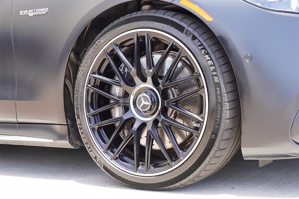 2024 Mercedes Benz S 63 e AMG photo 4