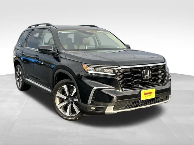 2025 Honda Pilot Elite's photo