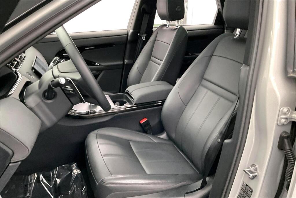 2025 Land Rover Range Rover Evoque Dynamic SE photo 10