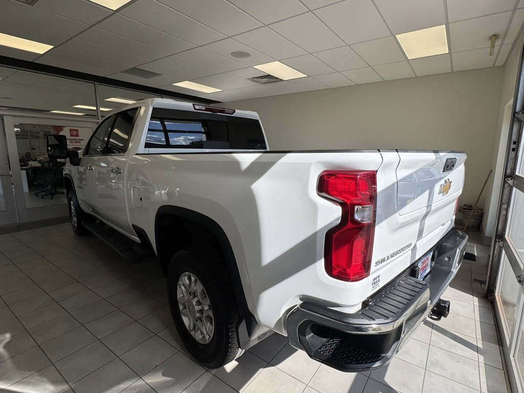 2024 Chevrolet Silverado 3500HD LTZ photo 26