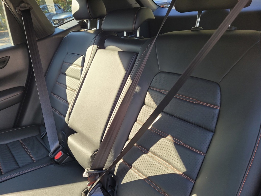 2025 Honda CR-V Hybrid Sport-L photo 6