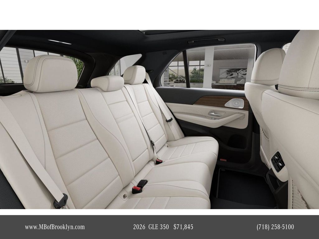 2026 Mercedes Benz GLE 350 4MATIC photo 5