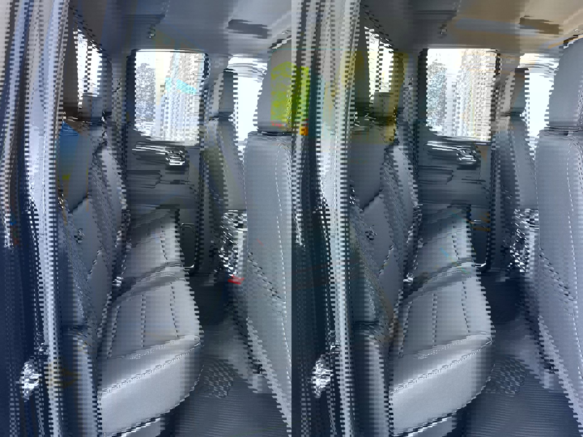 2025 Chevrolet Silverado 1500 LTZ photo 21