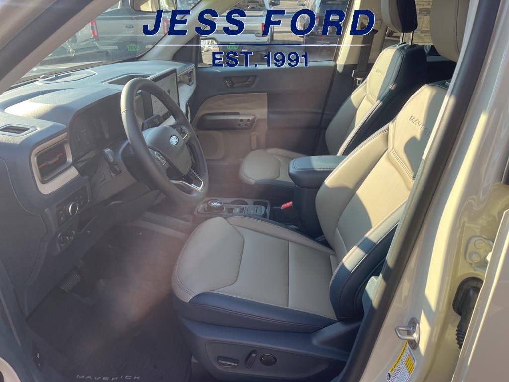 2025 Ford Maverick Lariat photo 8