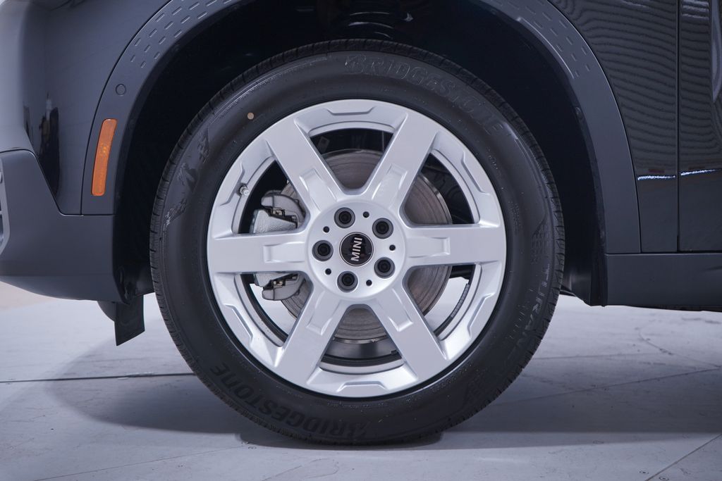 Used 2025 MINI Countryman SE with VIN WMZ53GA01S7R64931 for sale in Ontario, CA