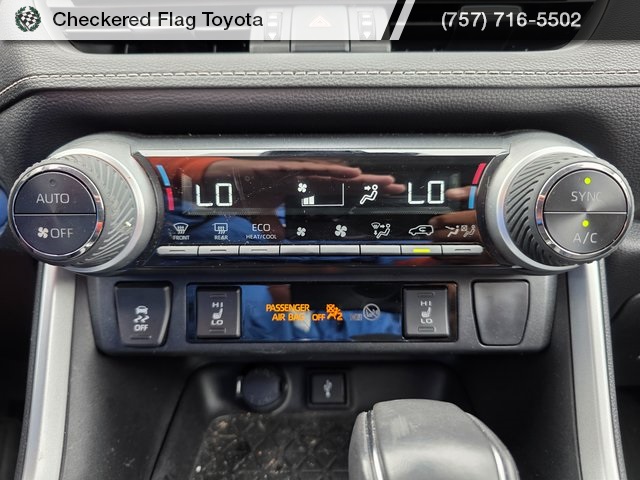 2022 Toyota RAV4 Hybrid XLE Premium photo 15
