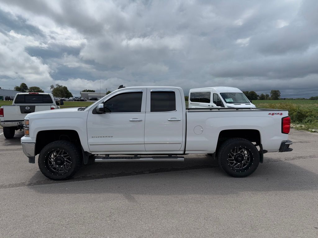 2015 Chevrolet Silverado 1500 LTZ photo 16