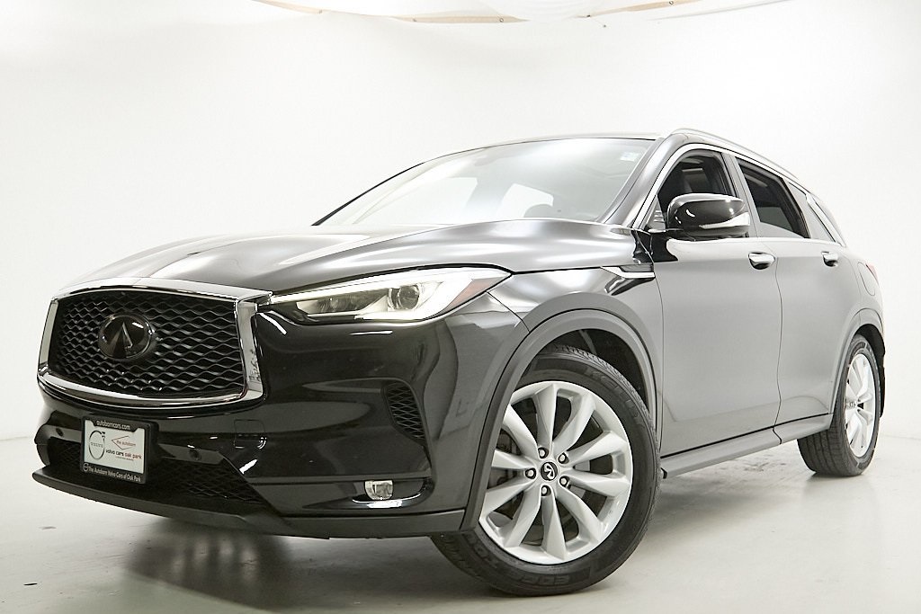 2019 INFINITI QX50 Essential's photo
