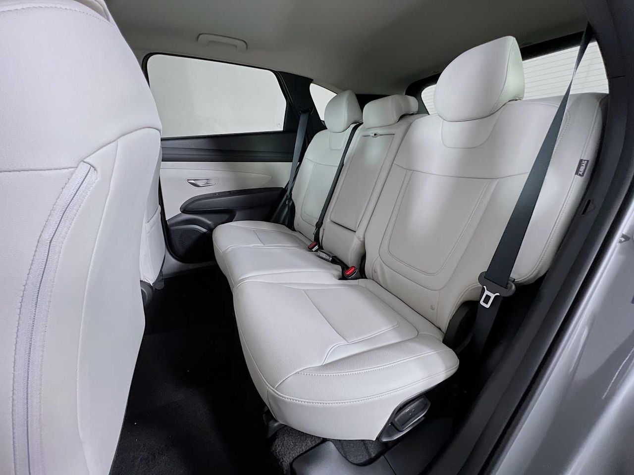 2025 Hyundai Tucson SEL Convenience photo 12