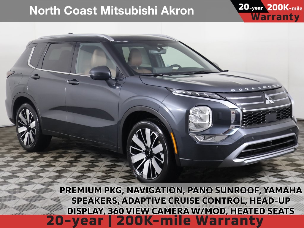 2025 Mitsubishi Outlander SEL's photo