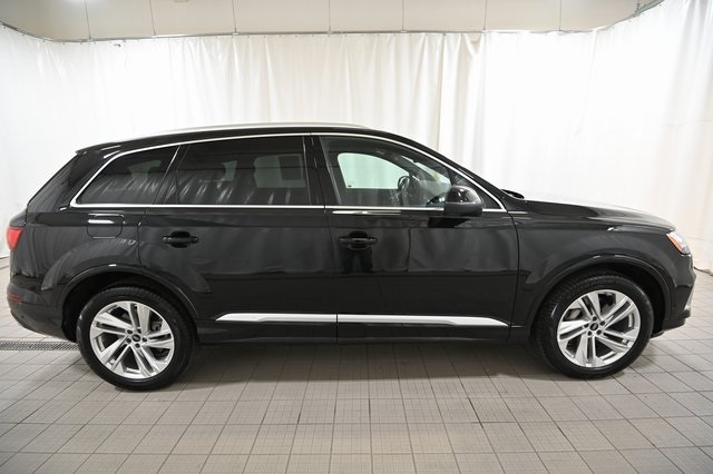 2022 Audi Q7 55 Premium photo 12