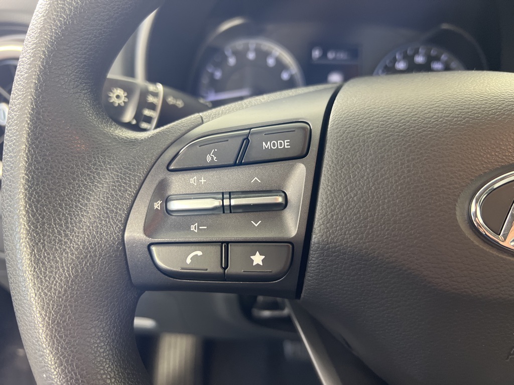 2023 Hyundai Kona SEL photo 17