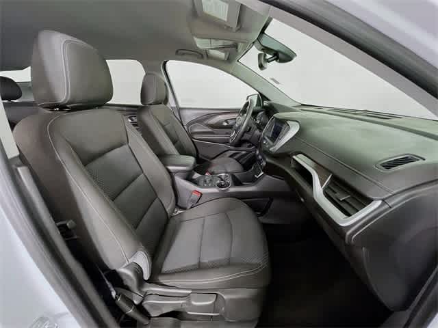 2023 Gmc Terrain SLE photo 28