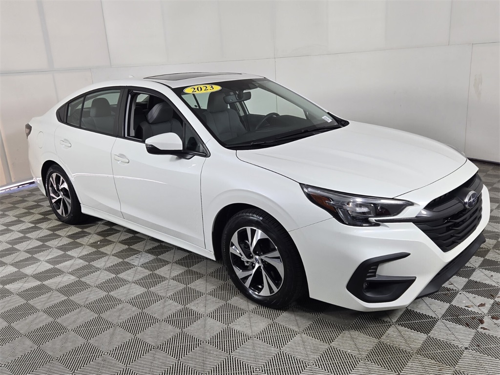 2023 Subaru Legacy Premium photo 2