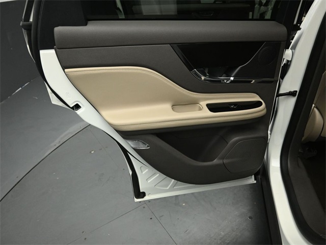 2023 LINCOLN CORSAIR - Image 23