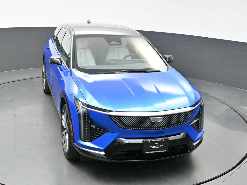 2025 Cadillac Optiq Luxury photo 16