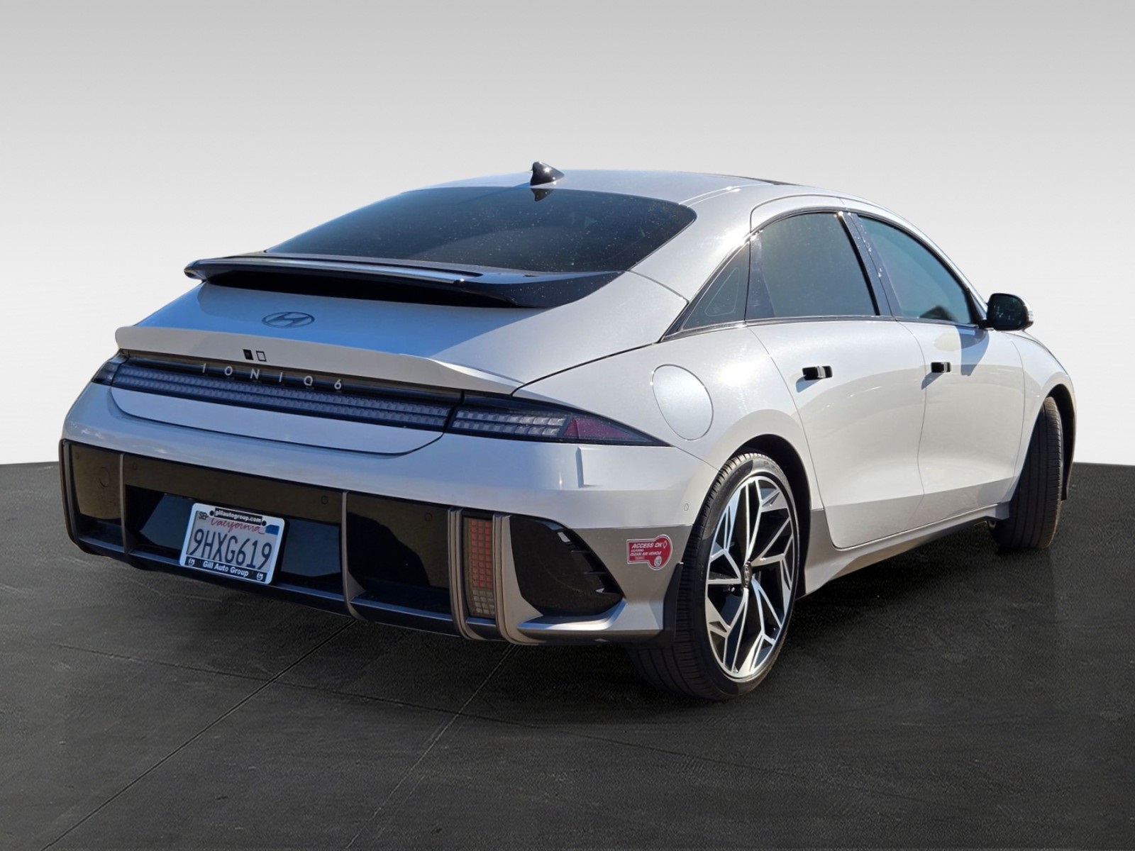 2023 Hyundai Ioniq 6 Limited photo 4