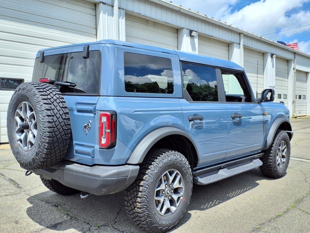 2025 Ford Bronco Badlands photo 10
