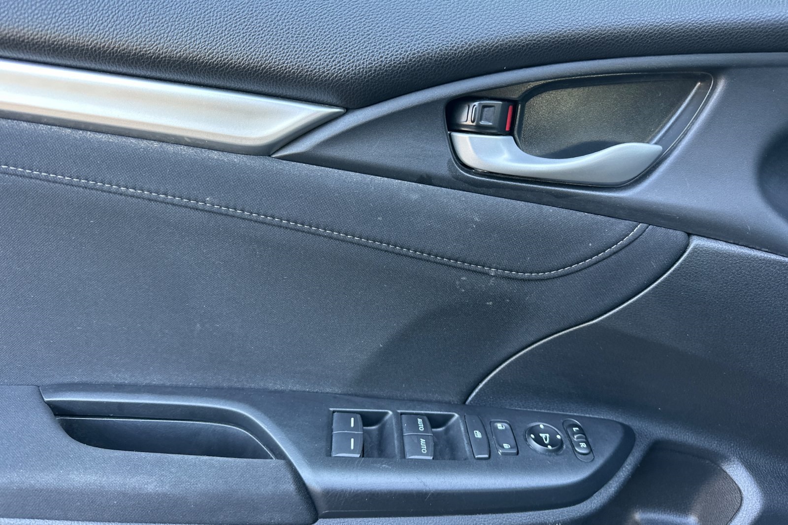 2020 Honda Civic EX photo 11