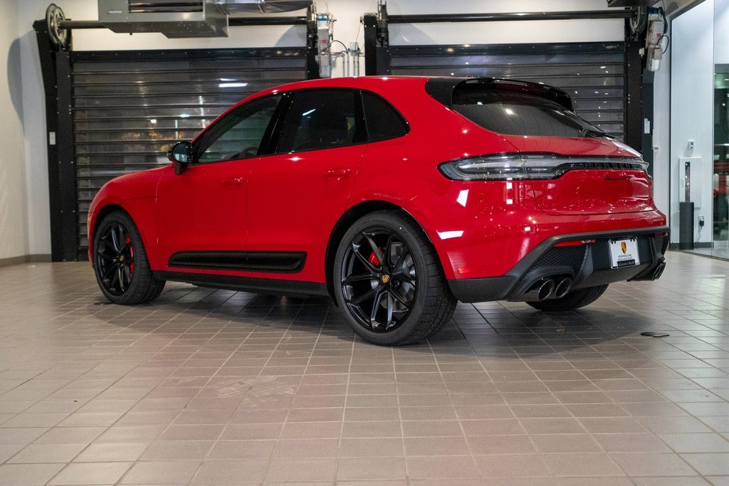 2026 Porsche Macan GTS photo 3
