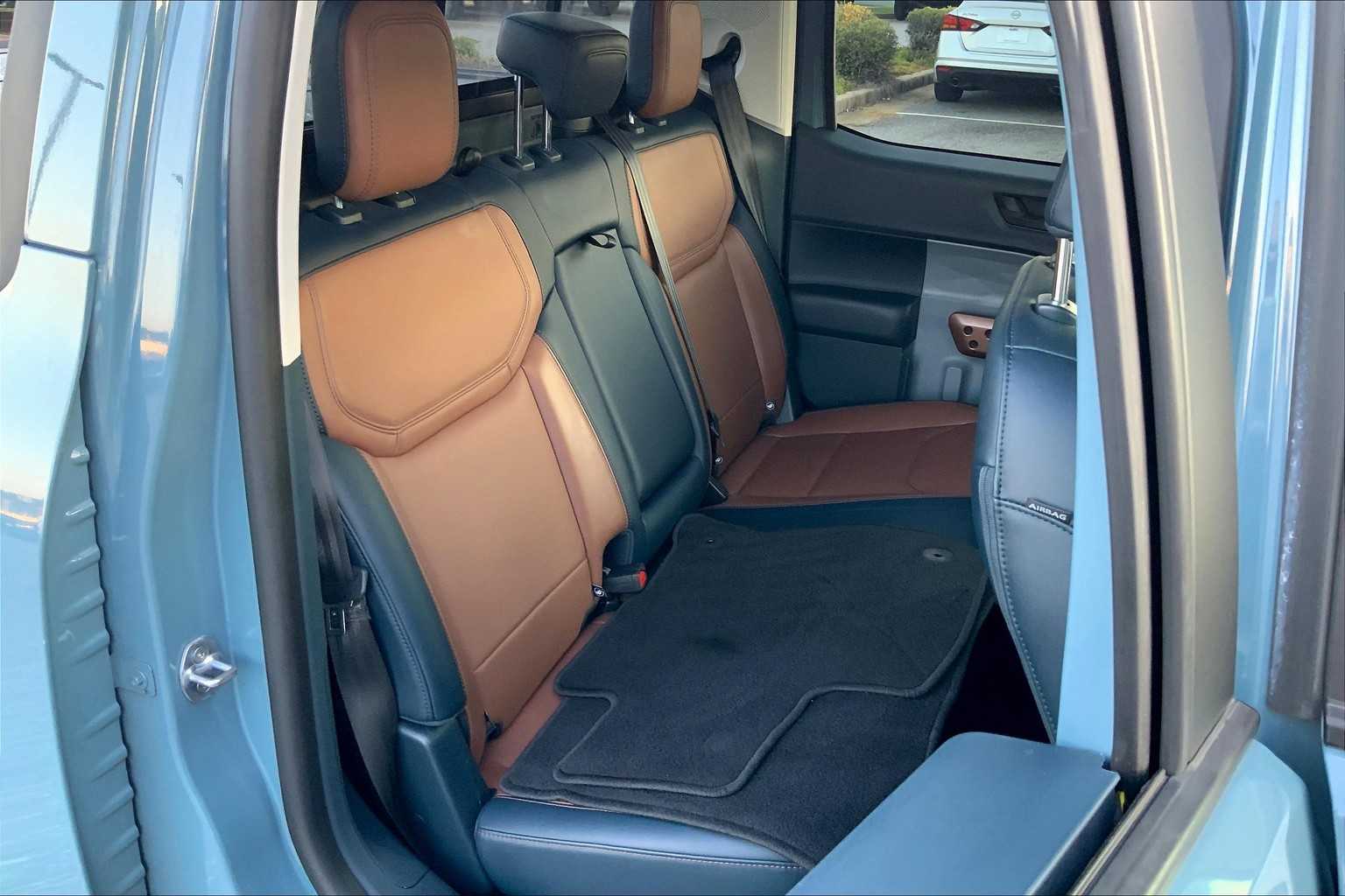 2022 Ford Maverick Lariat photo 18