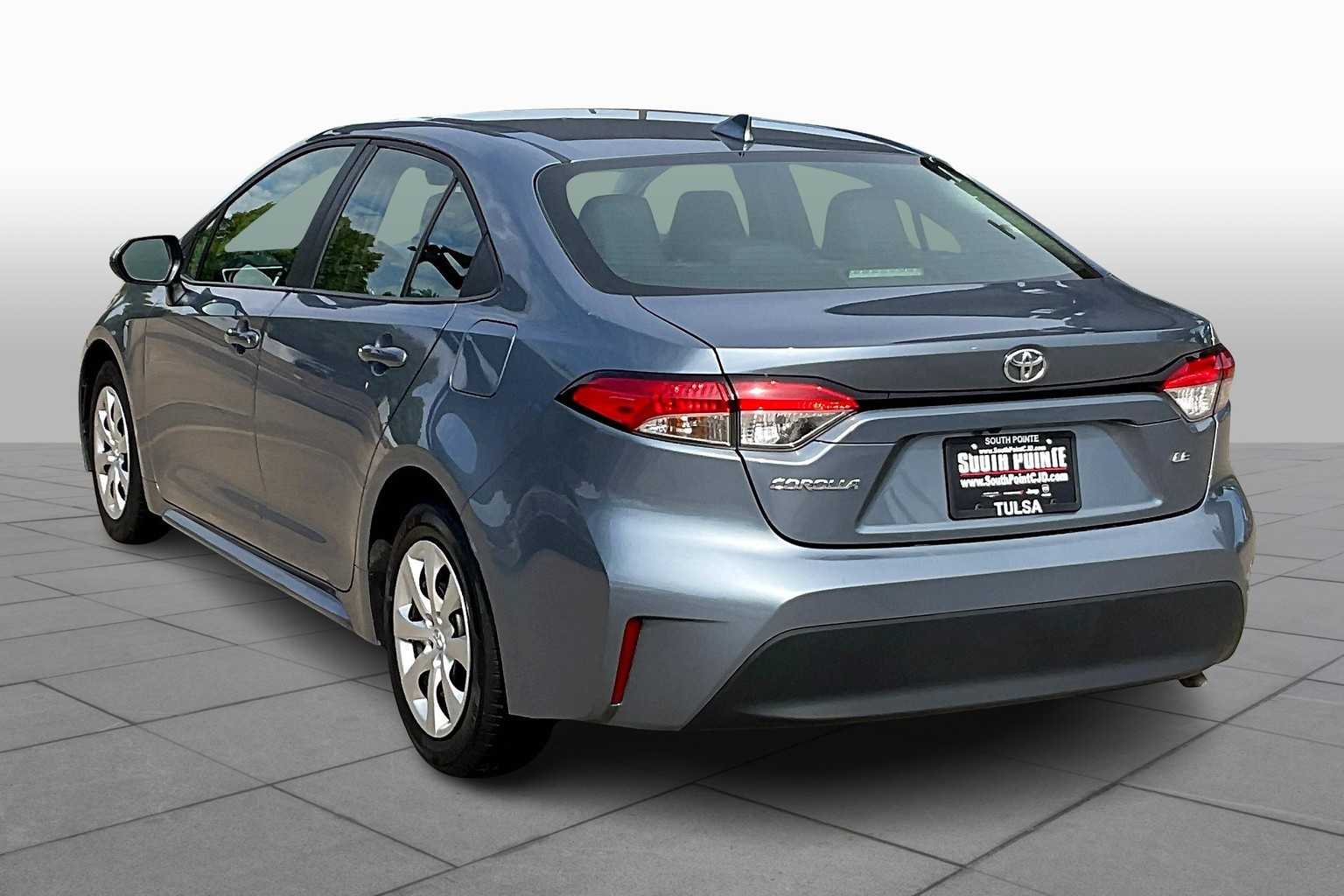 2024 Toyota Corolla LE photo 11