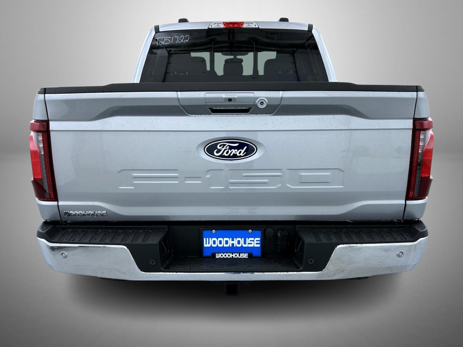 2025 Ford F-150 XLT photo 6