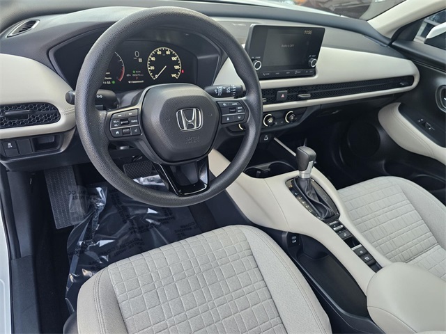 2025 Honda HR-V LX photo 23