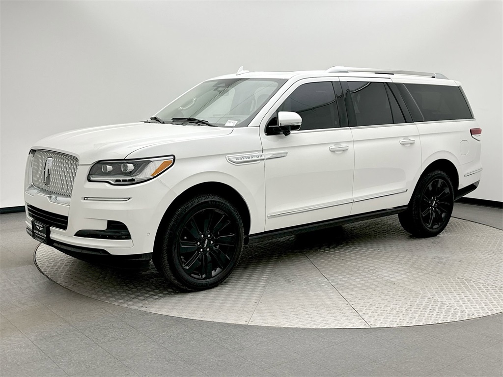 2024 Lincoln Navigator Reserve L's photo