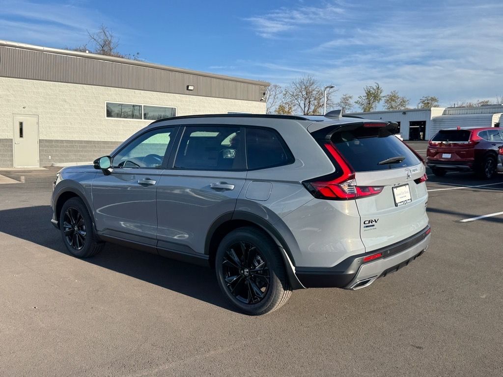 2026 Honda CR-V Hybrid Sport Touring photo 3