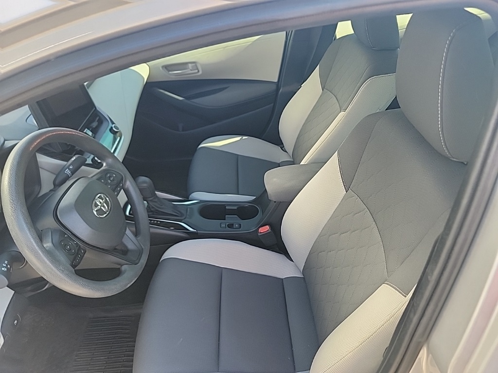 2024 Toyota Corolla Hybrid LE photo 6