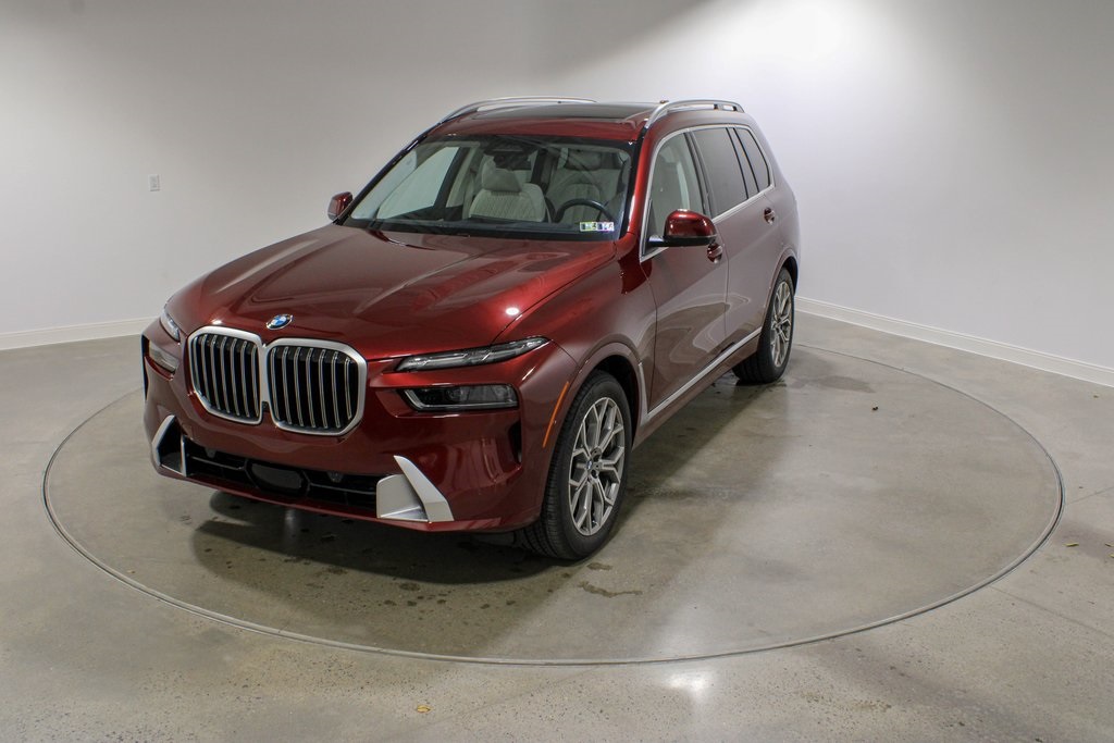 2024 BMW X7 40i's photo