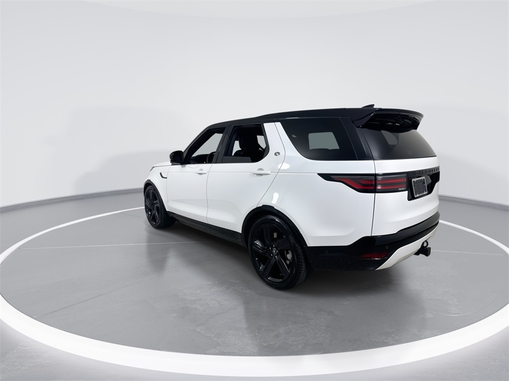 2025 Land Rover Discovery SE photo 6